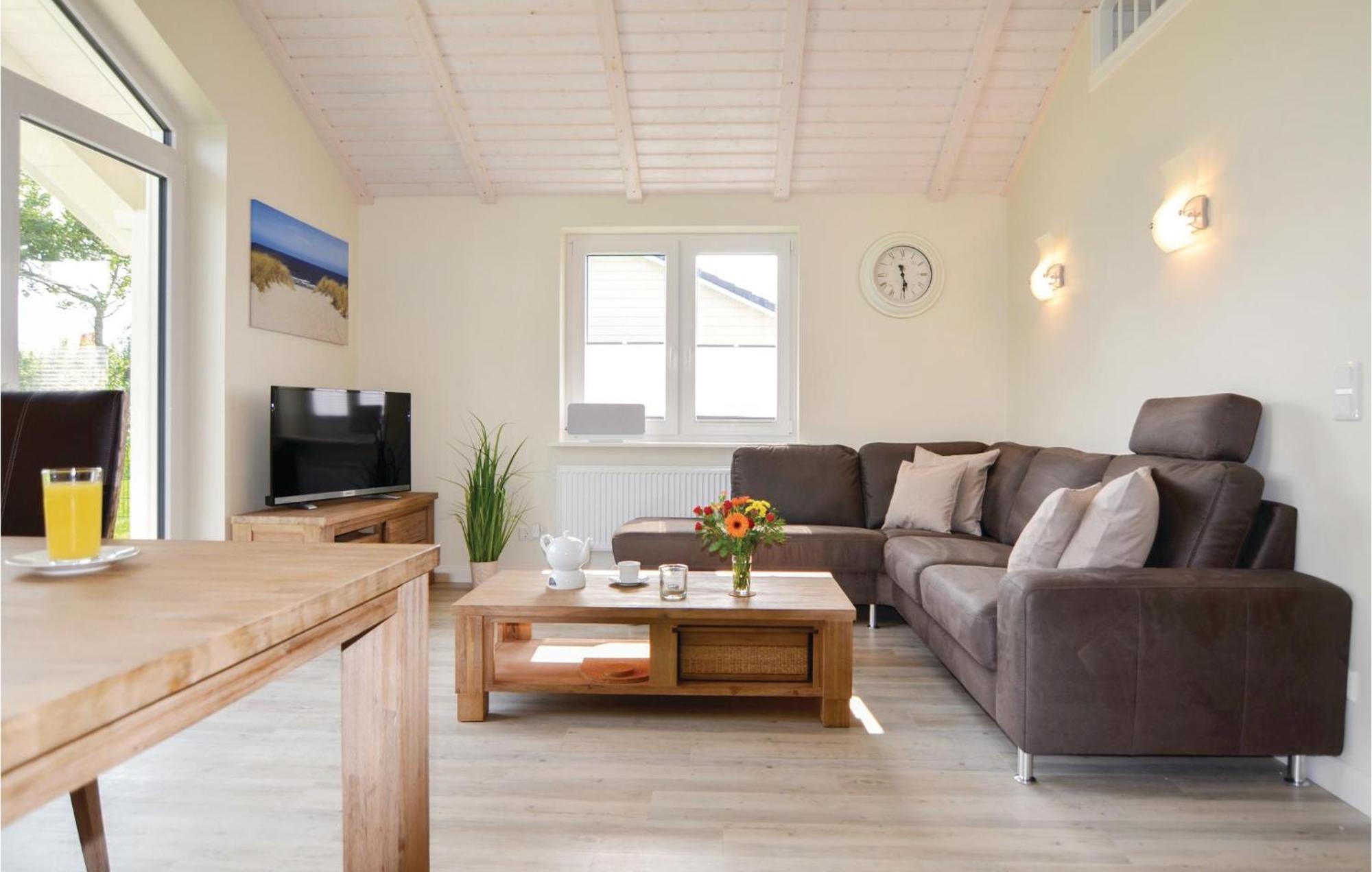 Awesome Home In Dagebuell With Kitchen 外观 照片